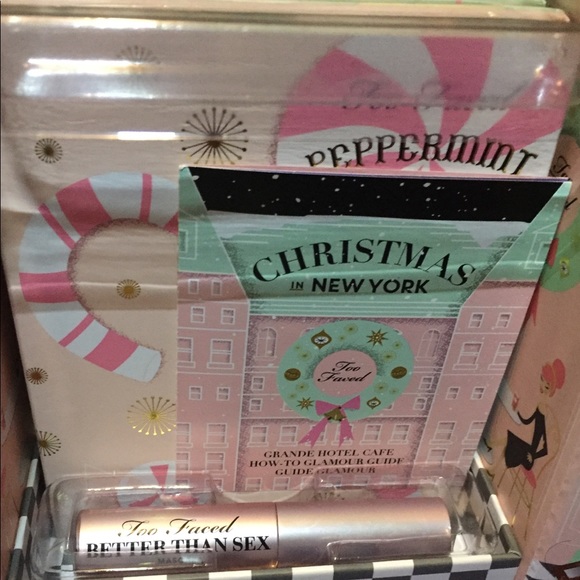 Too face Grande Hotel Cafe 2016 Holiday Release - Picture 3 of 8